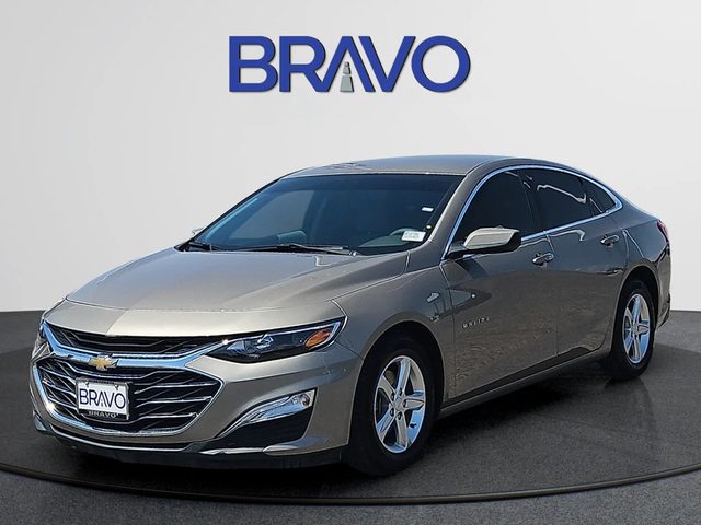 2022 Chevrolet Malibu LS FWD photo