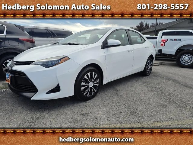 2018 Toyota Corolla LE FWD photo