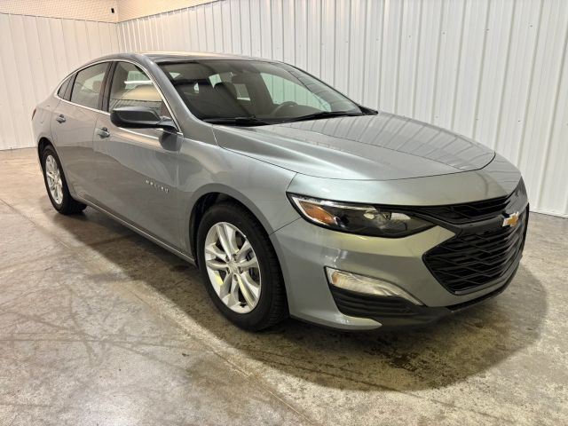 2023 Chevrolet Malibu LS FWD photo