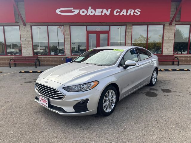 2019 Ford Fusion SE FWD photo