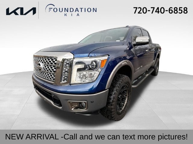 2018 Nissan Titan SV 4WD photo