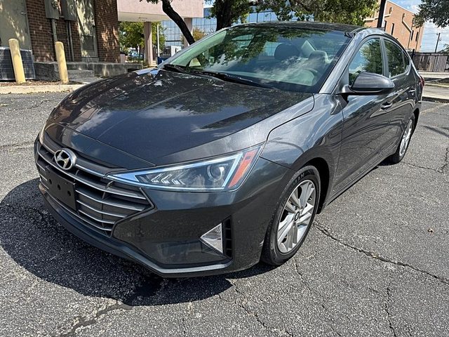 2020 Hyundai Elantra FWD photo