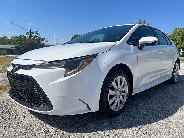 2021 Toyota Corolla LE FWD photo