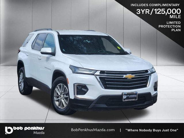 2023 Chevrolet Traverse LT Cloth AWD photo