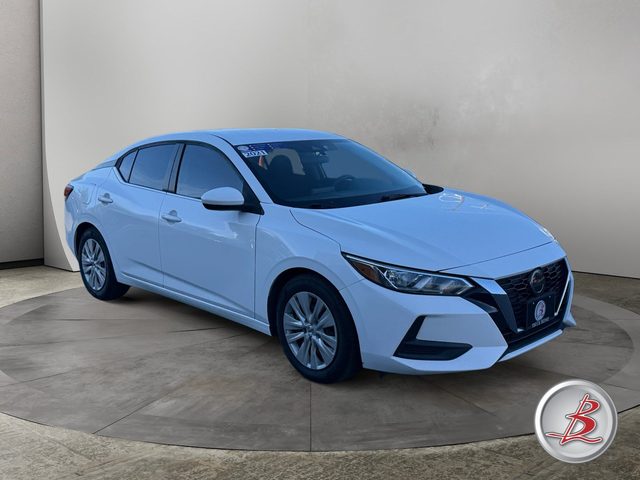 2021 Nissan Sentra S FWD photo