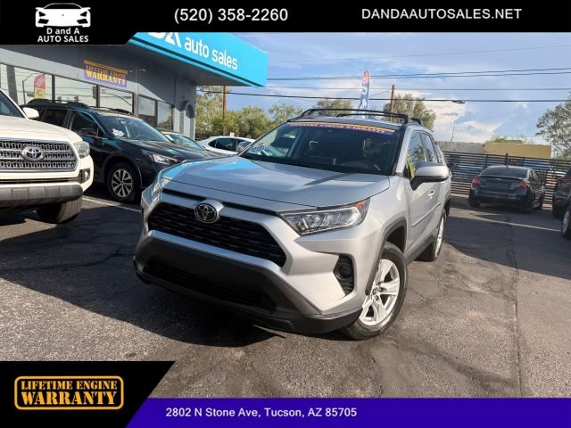 2021 Toyota RAV4 XLE FWD photo