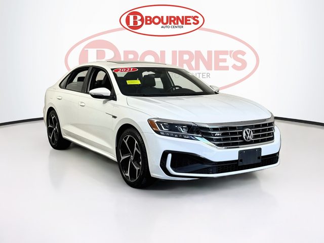 2021 Volkswagen Passat 2.0T R-Line FWD photo