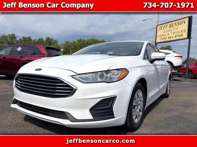 2019 Ford Fusion S FWD photo