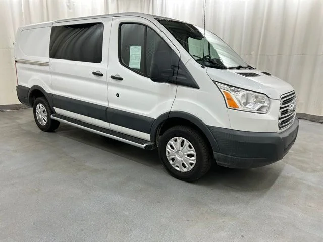 2018 Ford Transit Van RWD photo