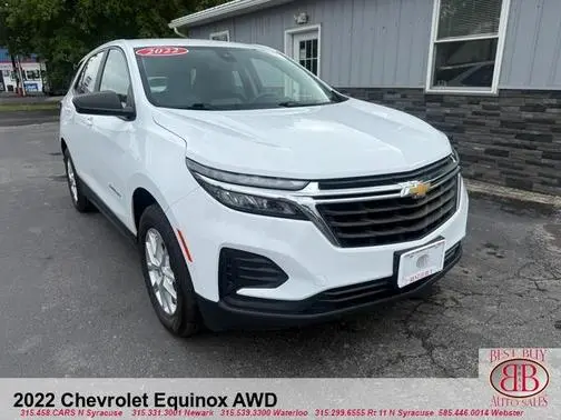 2022 Chevrolet Equinox LS AWD photo