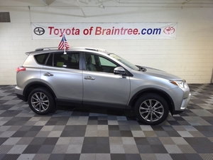 2016 Toyota RAV4 Limited AWD photo