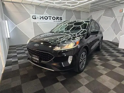 2020 Ford Escape SEL AWD photo
