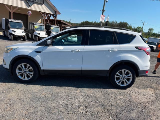 2017 Ford Escape SE 4WD photo