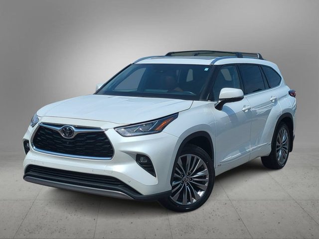 2022 Toyota Highlander Hybrid Platinum AWD photo