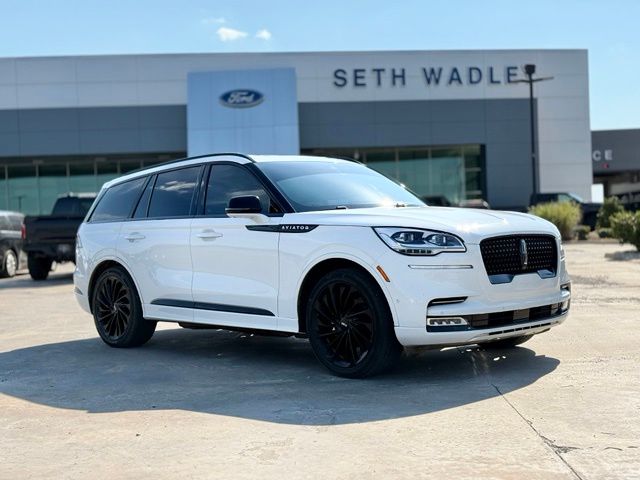 2022 Lincoln Aviator Reserve RWD photo