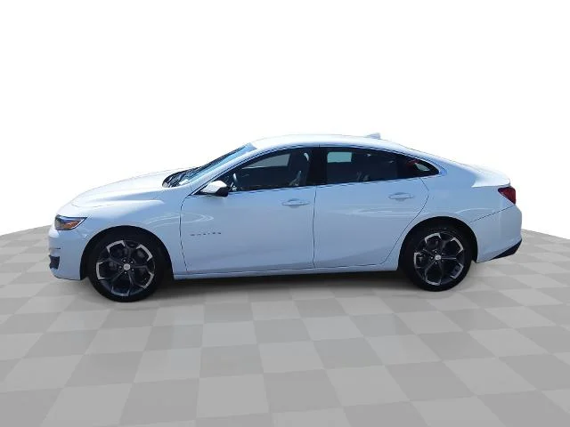 2023 Chevrolet Malibu LT FWD photo