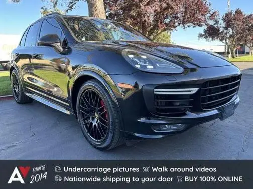 2016 Porsche Cayenne GTS AWD photo
