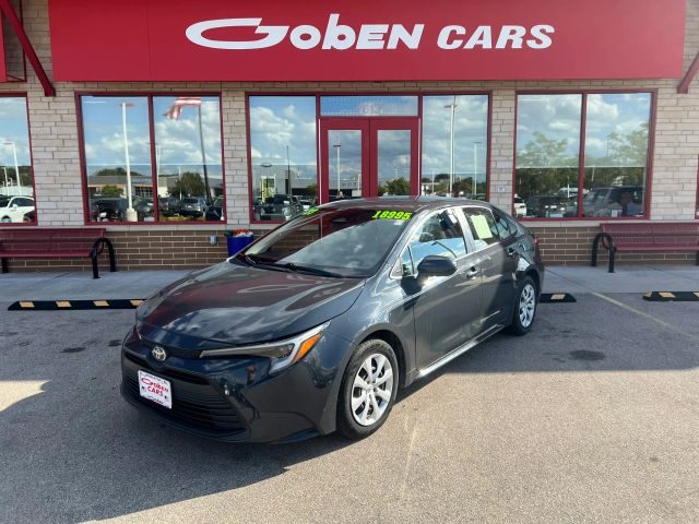 2023 Toyota Corolla FWD photo