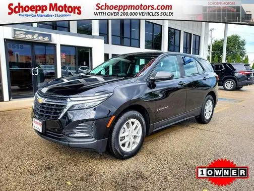 2022 Chevrolet Equinox LS AWD photo