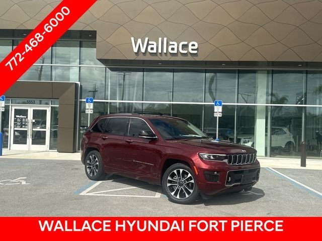 2022 Jeep Grand Cherokee Overland 4WD photo