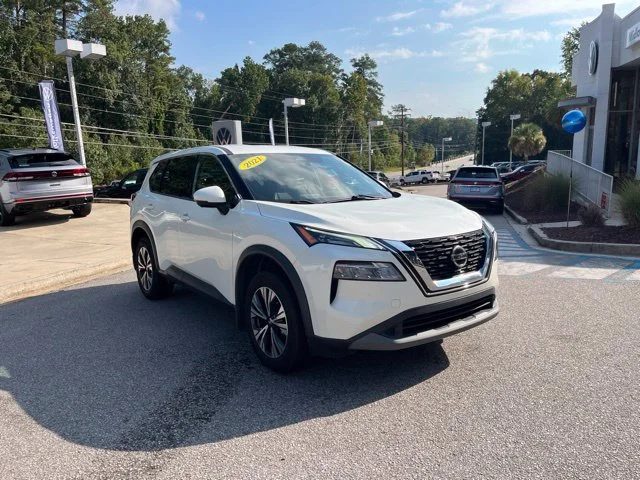 2021 Nissan Rogue SV FWD photo