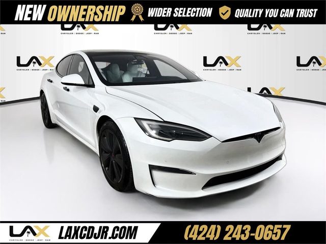 2023 Tesla Model S Plaid AWD photo