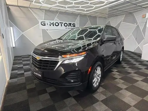 2022 Chevrolet Equinox LS AWD photo