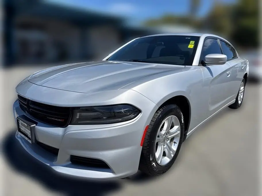 2020 Dodge Charger SXT RWD photo