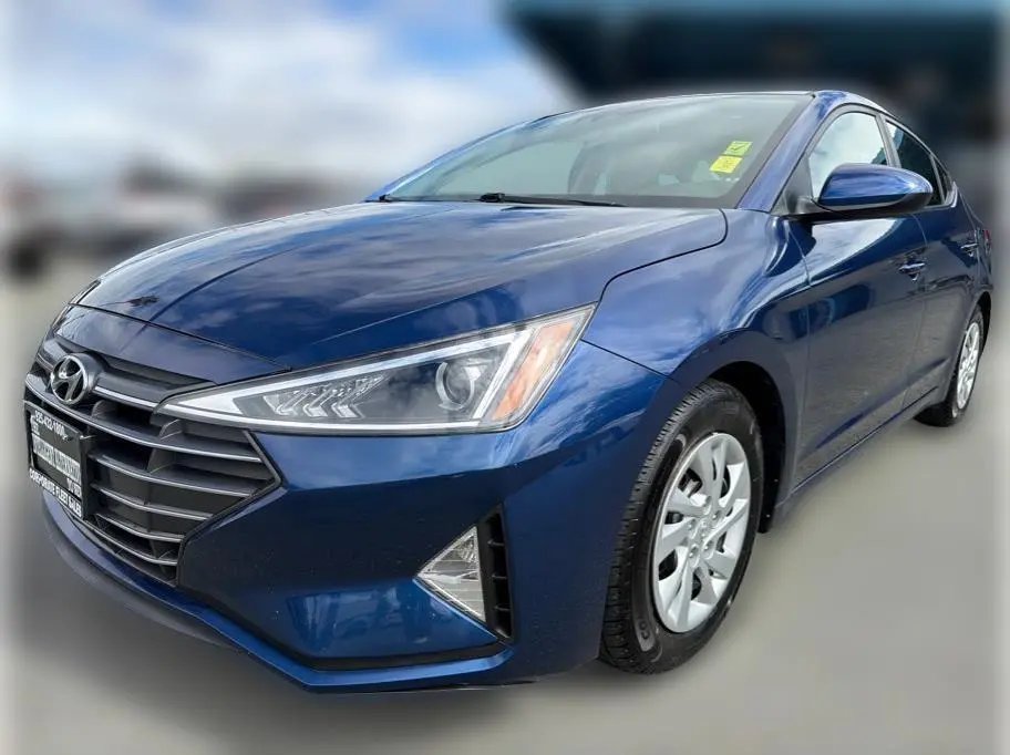 2020 Hyundai Elantra SE FWD photo