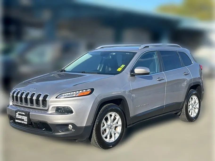 2018 Jeep Cherokee Latitude 4WD photo