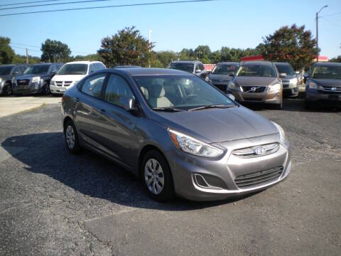 2017 Hyundai Accent SE FWD photo
