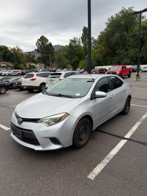 2016 Toyota Corolla LE FWD photo
