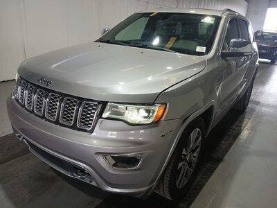 2017 Jeep Grand Cherokee Overland RWD photo