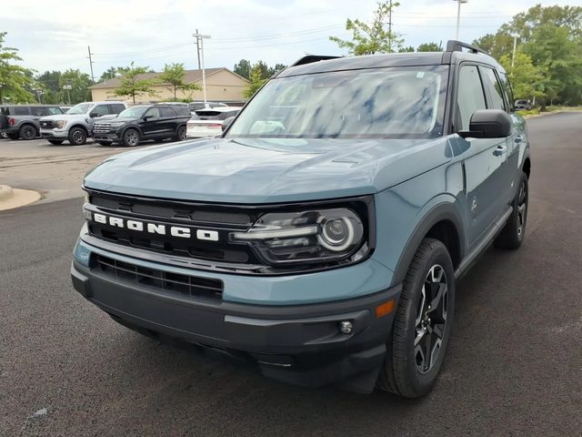 2021 Ford Bronco Sport Outer Banks 4WD photo