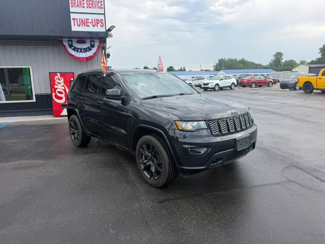 2019 Jeep Grand Cherokee Altitude 4WD photo