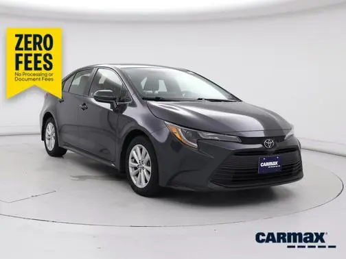 2023 Toyota Corolla LE FWD photo