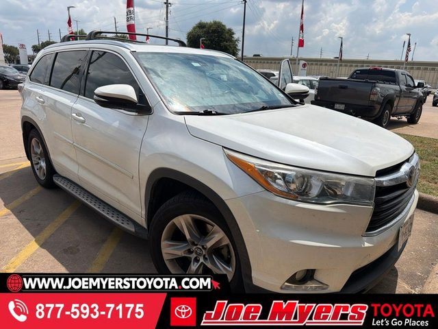 2016 Toyota Highlander FWD photo