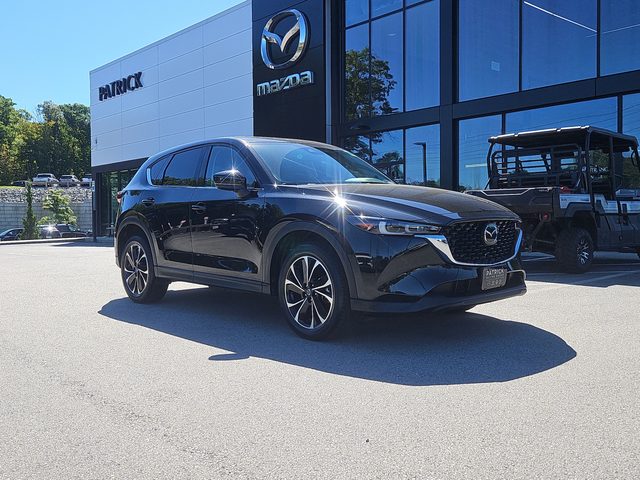 2022 Mazda CX-5 2.5 S Premium Package AWD photo