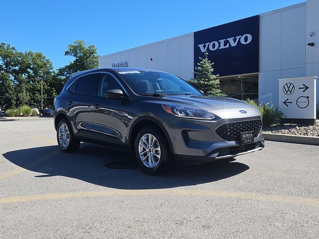 2022 Ford Escape SE Hybrid AWD photo