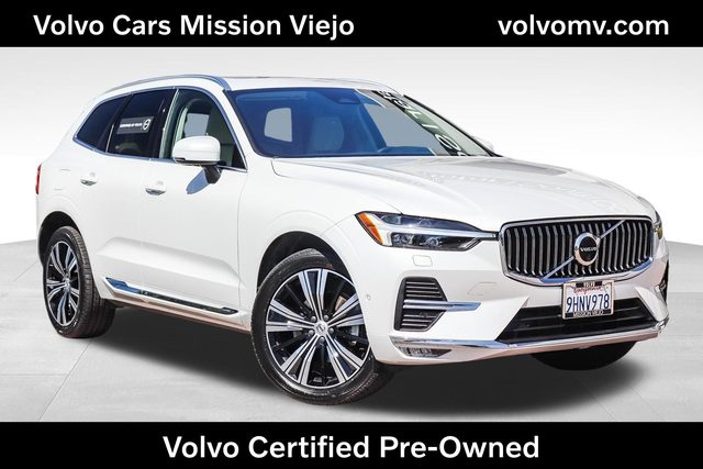 2023 Volvo XC60 Plus Bright Theme FWD photo