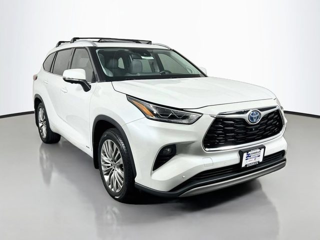 2023 Toyota Highlander Hybrid Platinum AWD photo