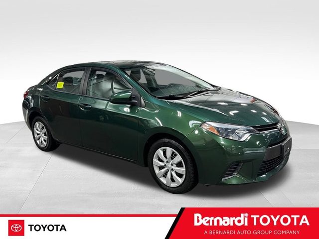2016 Toyota Corolla LE FWD photo