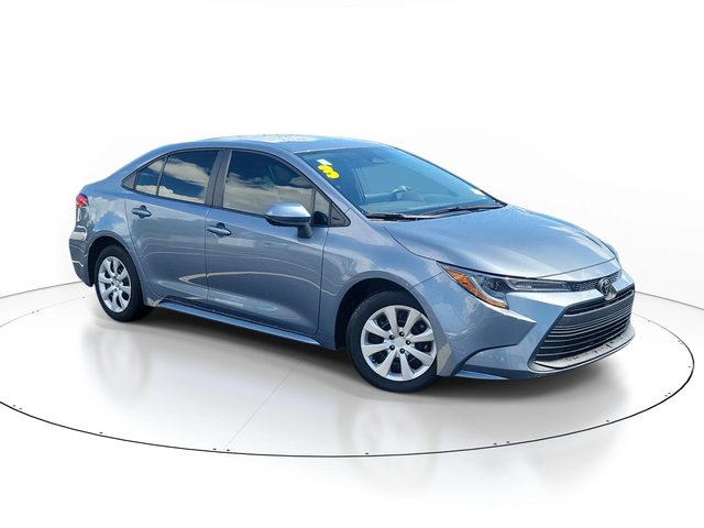 2023 Toyota Corolla LE FWD photo