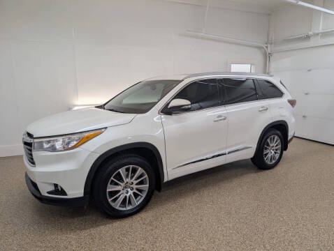 2016 Toyota Highlander XLE AWD photo