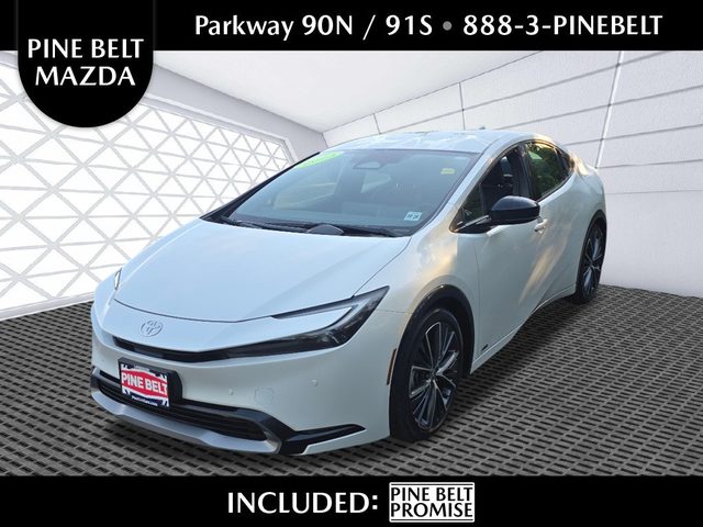 2023 Toyota Prius XLE AWD photo
