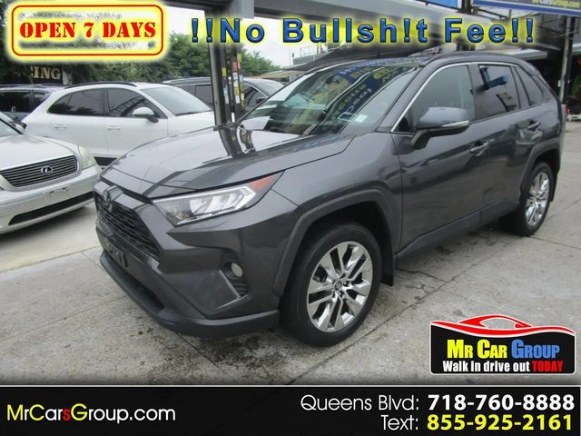 2021 Toyota RAV4 XLE Premium AWD photo