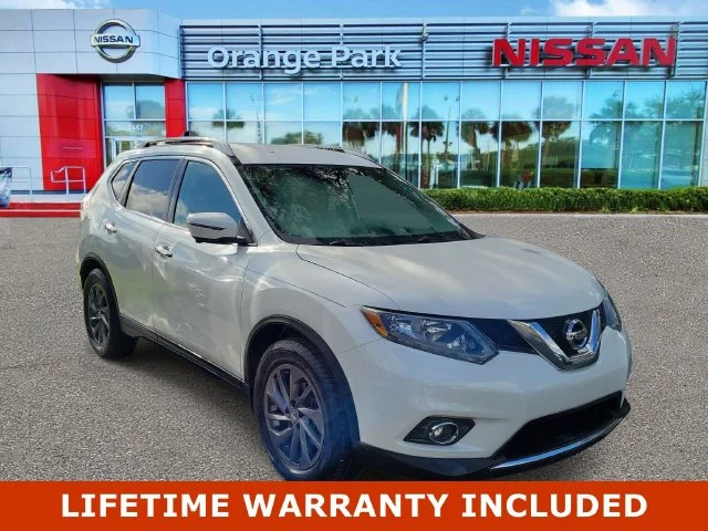 2016 Nissan Rogue SL FWD photo