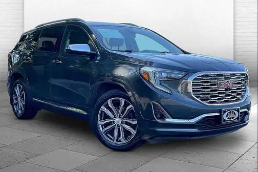 2018 GMC Terrain Denali AWD photo