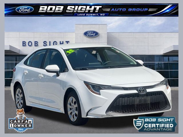 2022 Toyota Corolla LE FWD photo