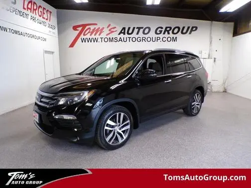 2016 Honda Pilot Touring AWD photo